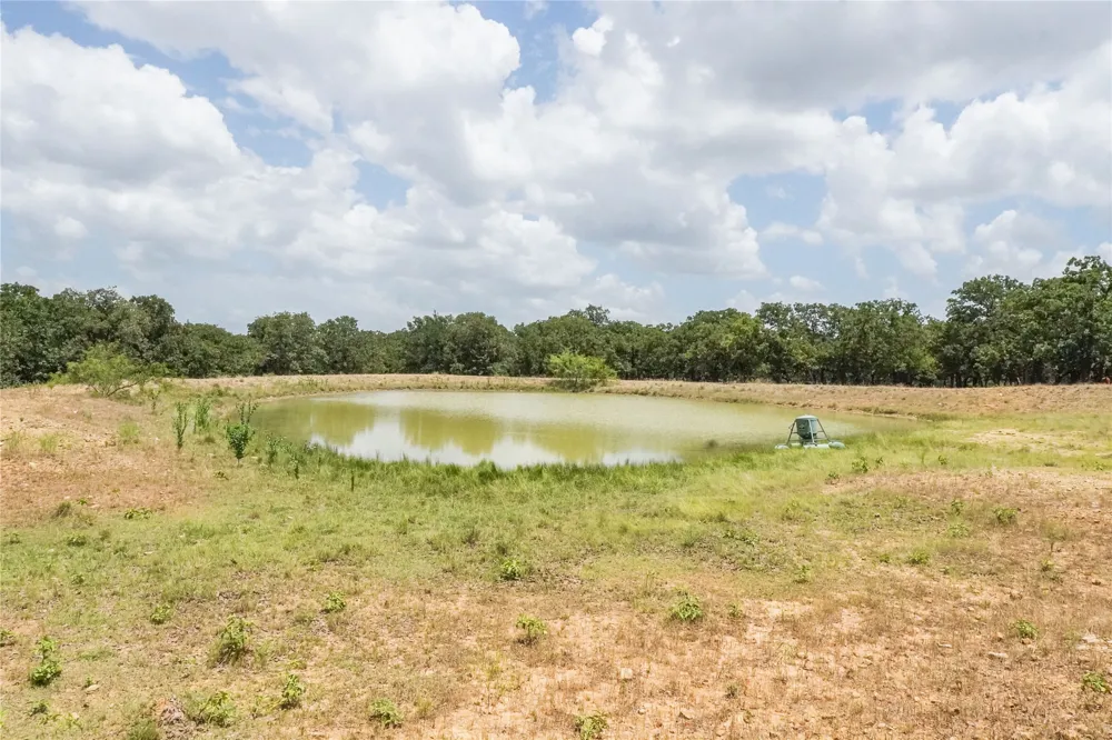16 Burwick Road Jacksboro, TX 76458
