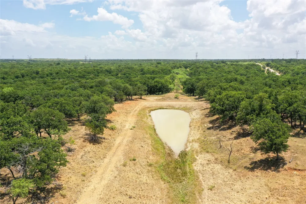 16 Burwick Road Jacksboro, TX 76458