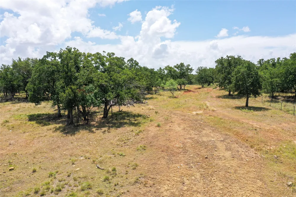16 Burwick Road Jacksboro, TX 76458
