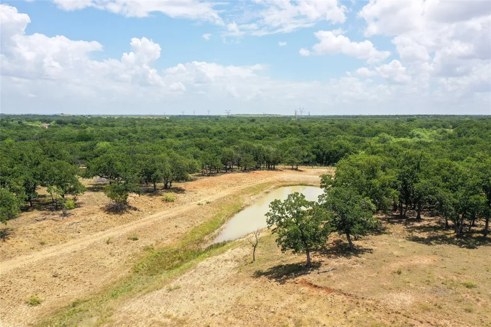 16 Burwick Road Jacksboro, TX 76458