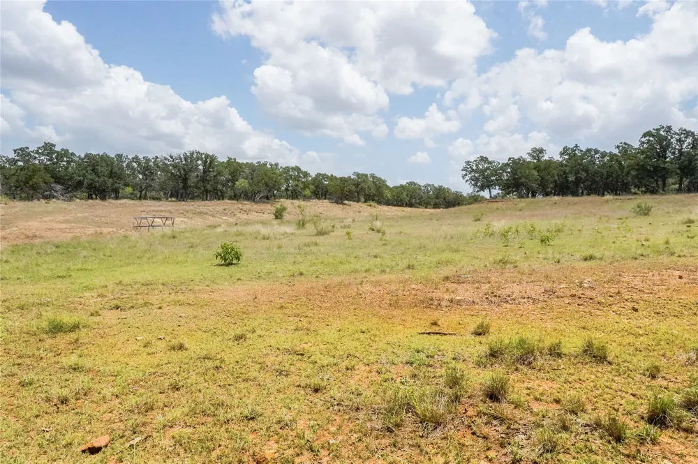 16 Burwick Road Jacksboro, TX 76458