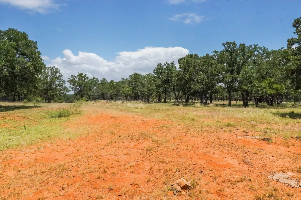 16 Burwick Road Jacksboro, TX 76458