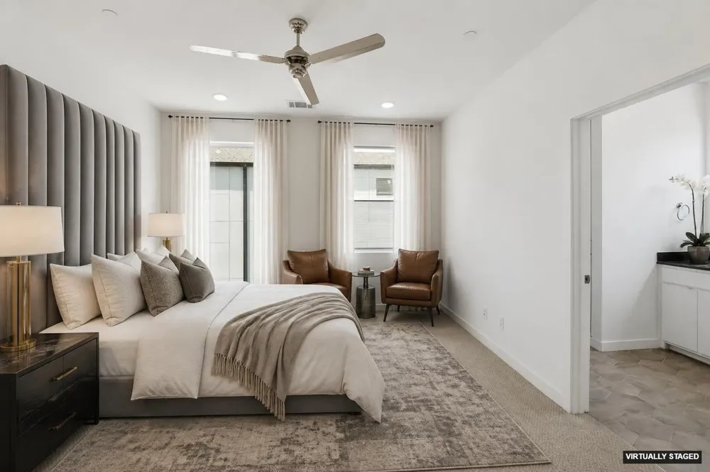 427 W 10th Street #101 Dallas, TX 75208