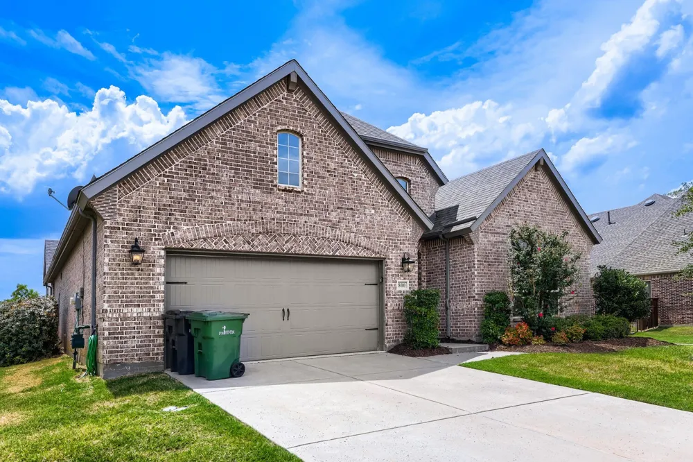 800 Agave Drive Prosper, TX 75078