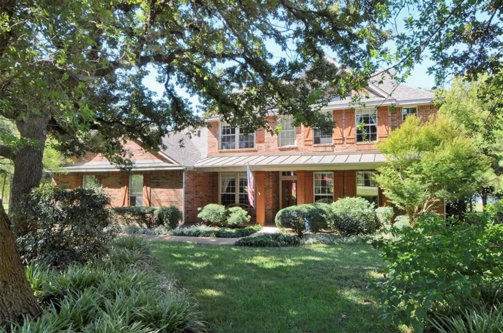 3101 W Oak Shores Drive Cross Roads, TX 76227