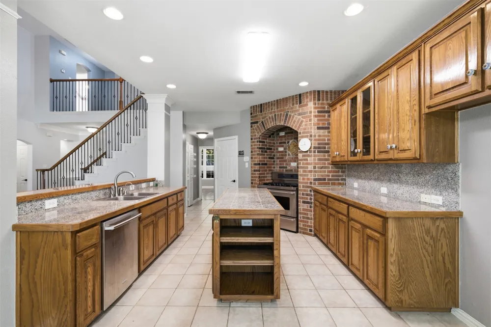3101 W Oak Shores Drive Cross Roads, TX 76227