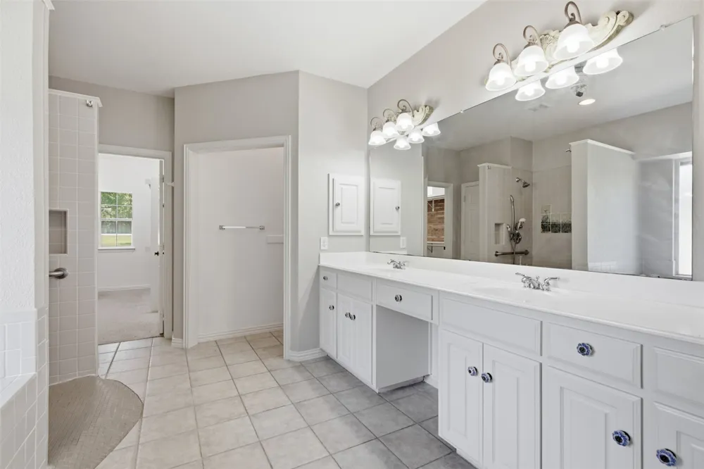 3101 W Oak Shores Drive Cross Roads, TX 76227