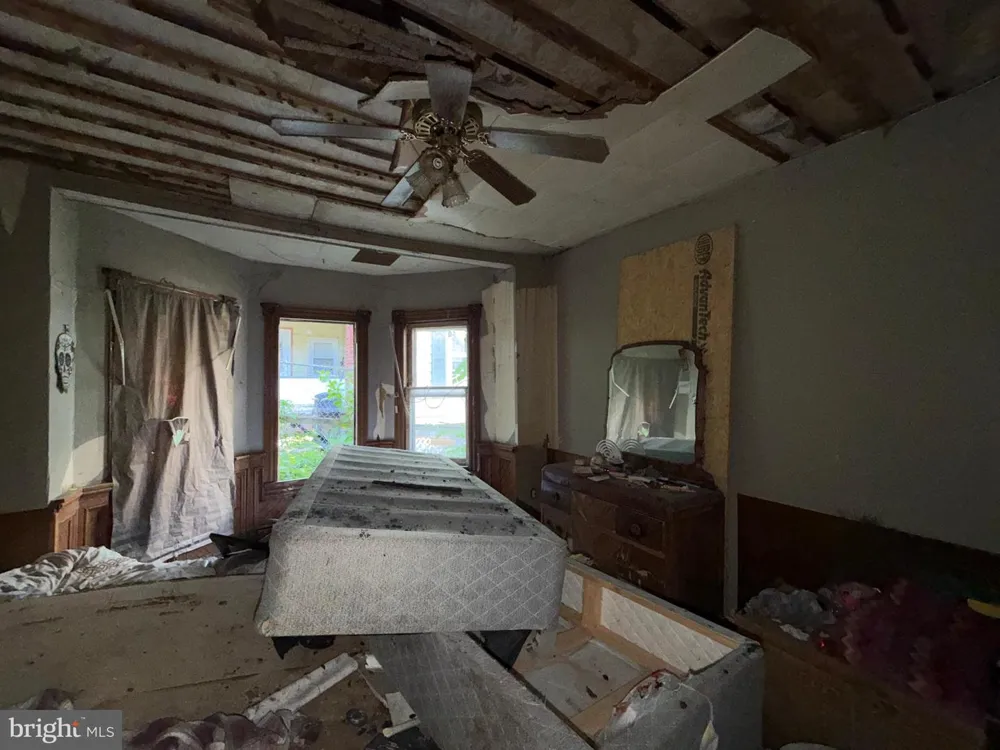 87 DOUGLAS AVENUE Lonaconing, MD 21539
