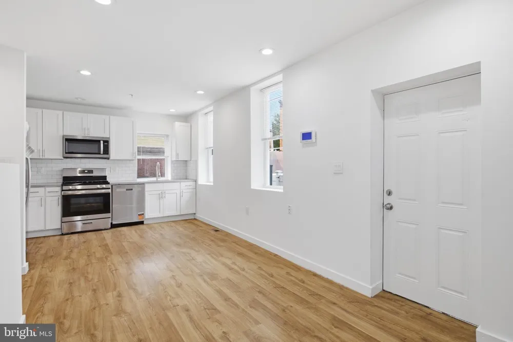 2162 E YORK STREET #1R Philadelphia, PA 19125