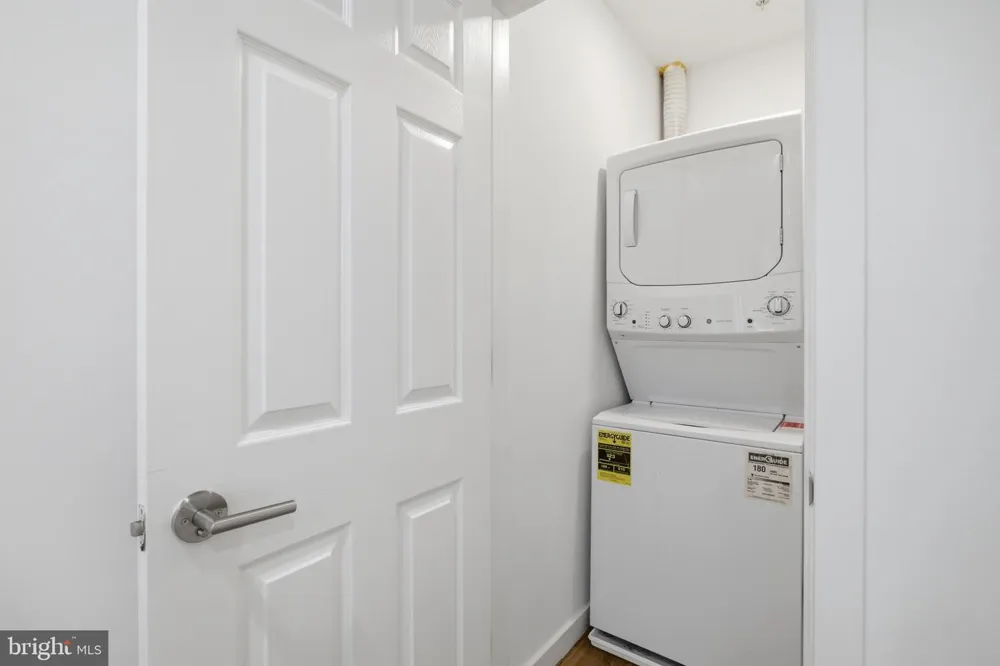 2162 E YORK STREET #1R Philadelphia, PA 19125