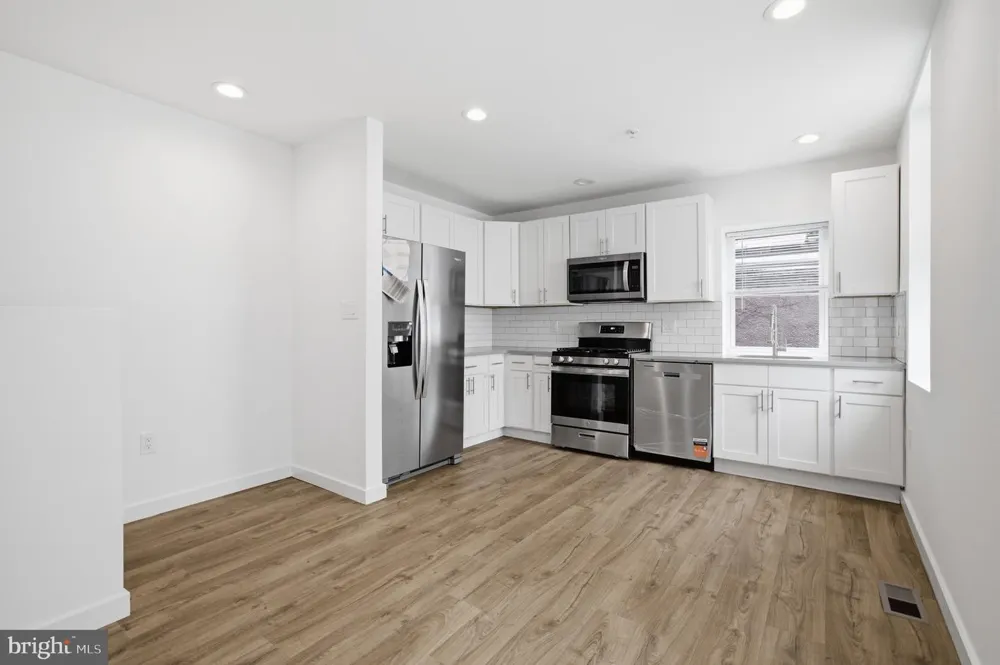 2162 E YORK STREET #1R Philadelphia, PA 19125