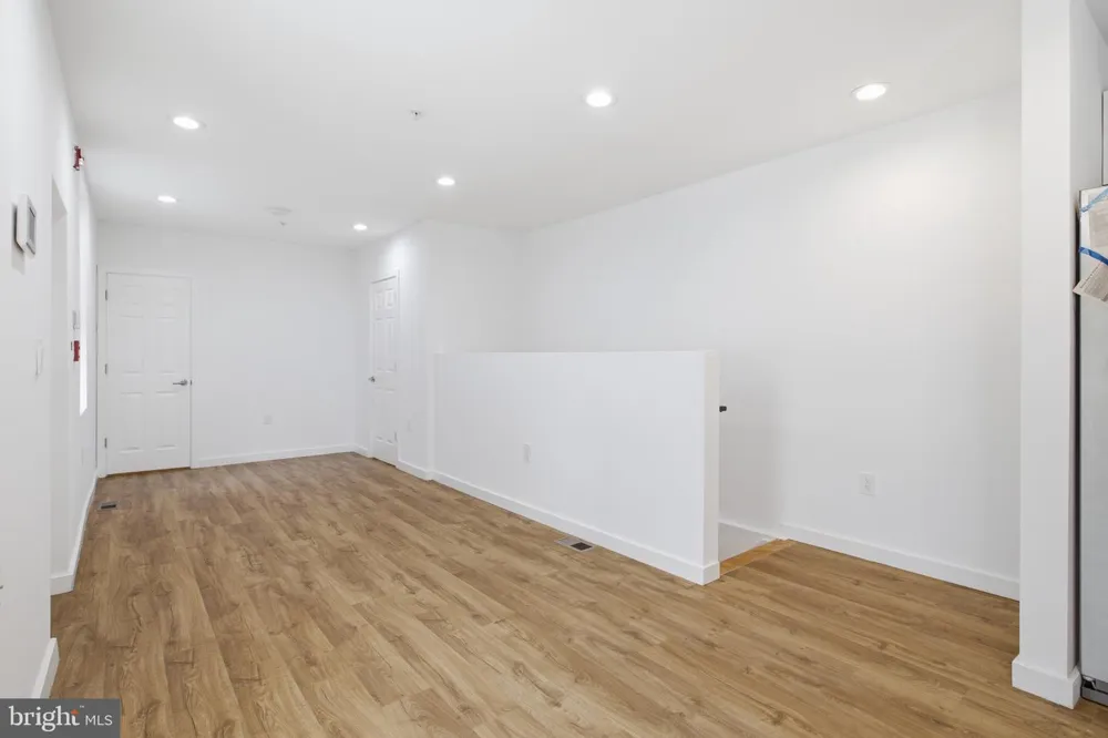 2162 E YORK STREET #1R Philadelphia, PA 19125