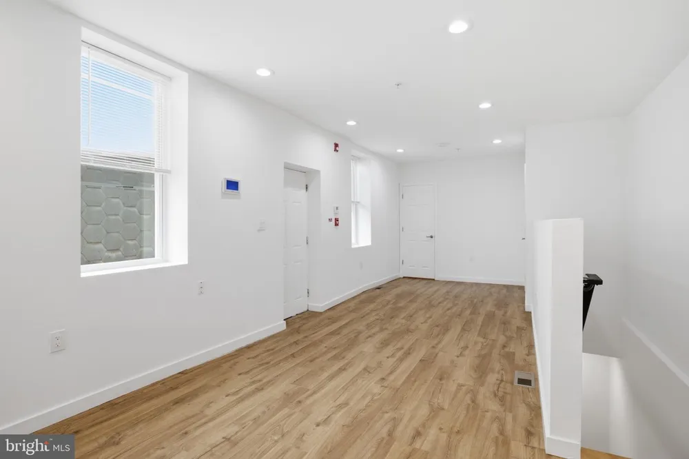2162 E YORK STREET #1R Philadelphia, PA 19125