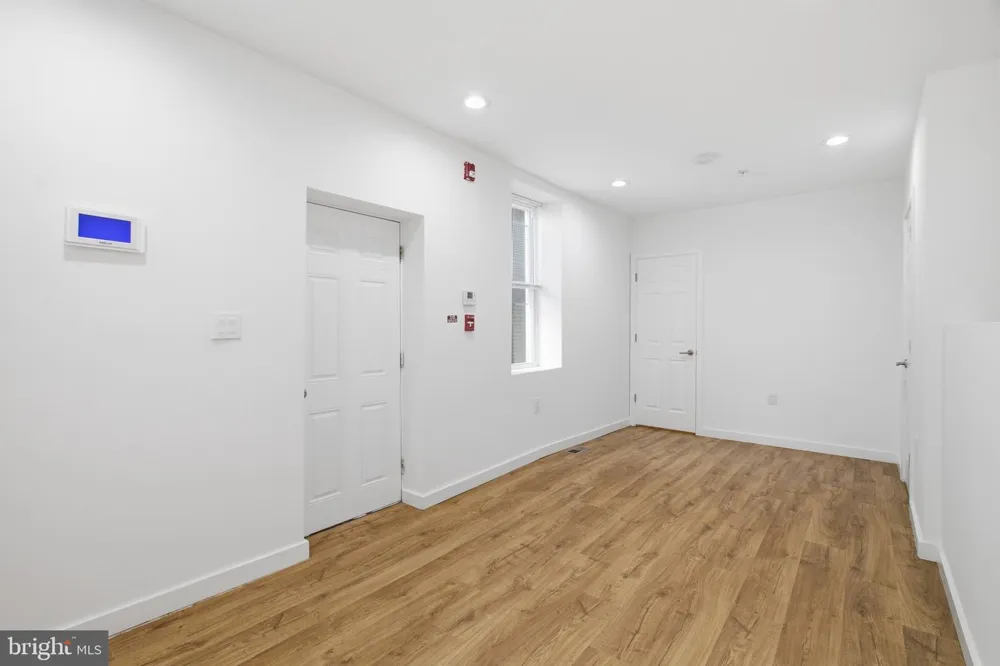 2162 E YORK STREET #1R Philadelphia, PA 19125