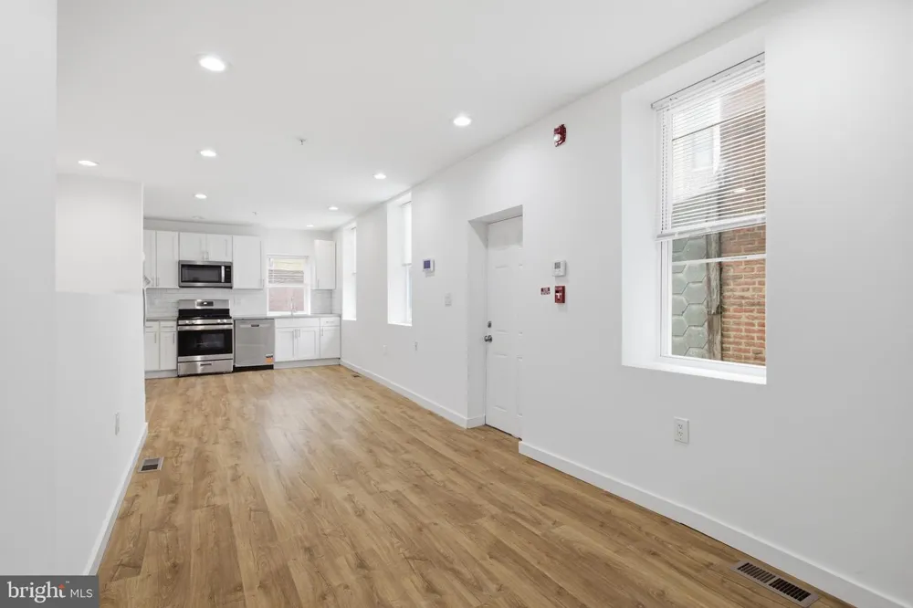 2162 E YORK STREET #1R Philadelphia, PA 19125