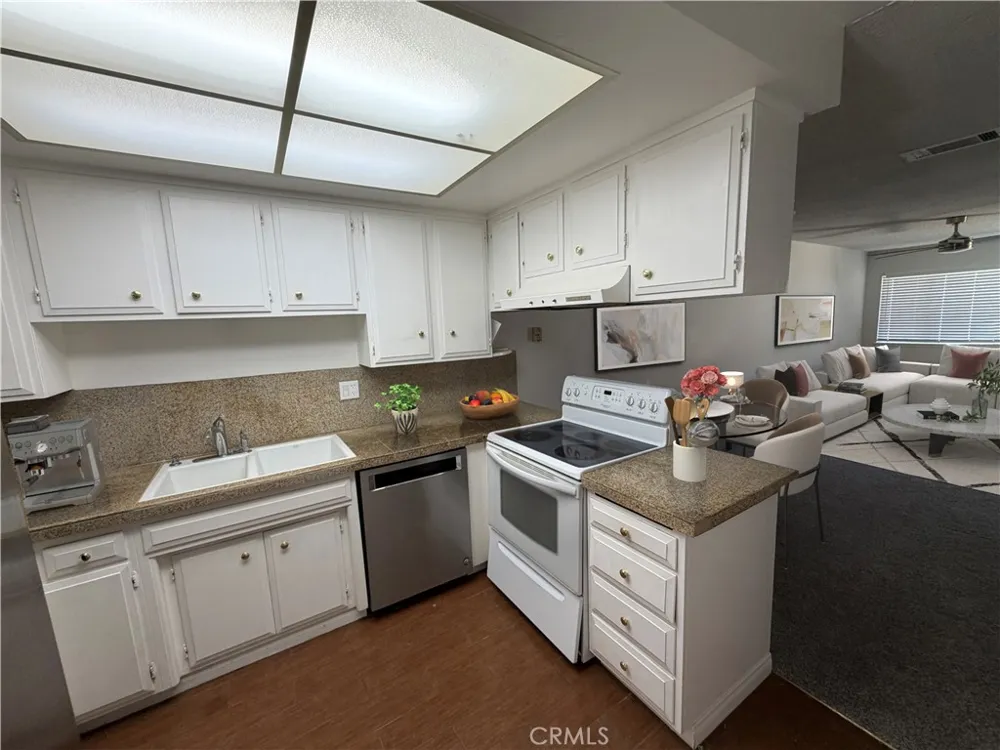 22685 Palm #C Grand Terrace, CA 92313