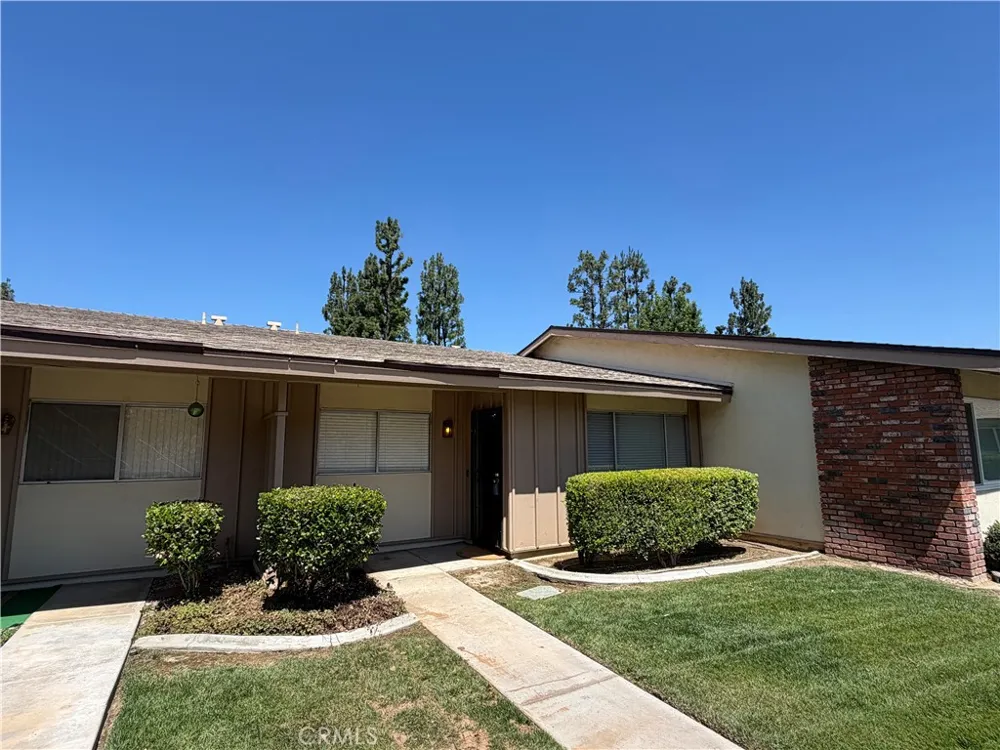 22685 Palm #C Grand Terrace, CA 92313