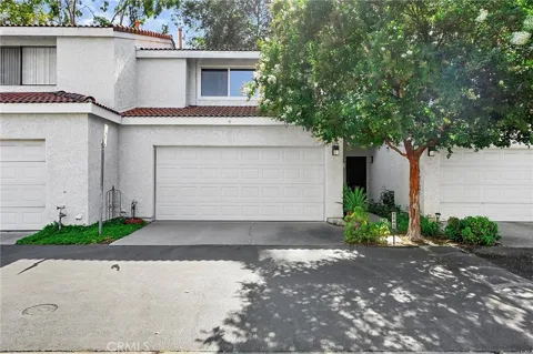 2245 Smoke Tree Lane