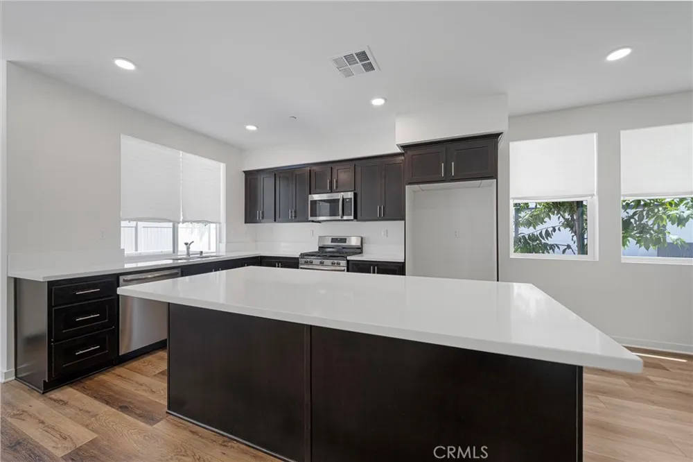 2775 W Pepper Tree #14 Anaheim, CA 92801