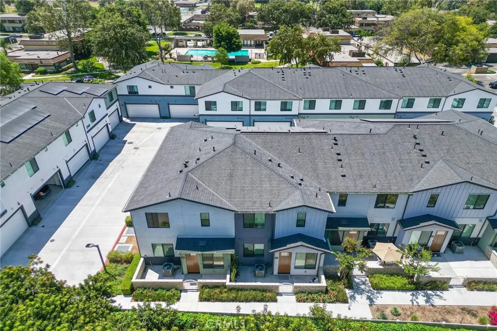 2775 W Pepper Tree #14 Anaheim, CA 92801