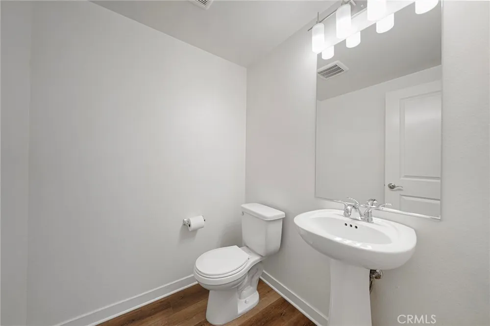 2775 W Pepper Tree #14 Anaheim, CA 92801