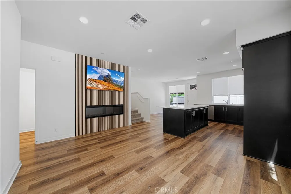 2775 W Pepper Tree #14 Anaheim, CA 92801