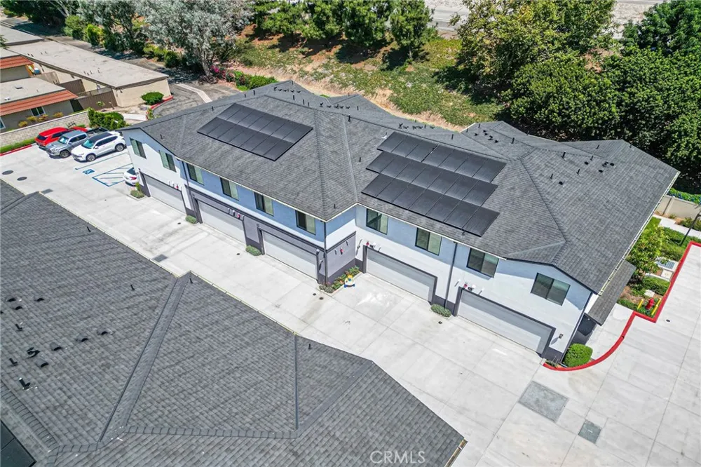 2775 W Pepper Tree #14 Anaheim, CA 92801