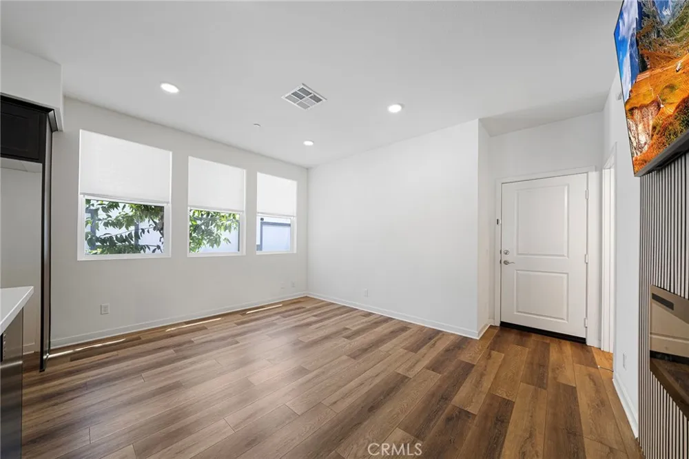 2775 W Pepper Tree #14 Anaheim, CA 92801
