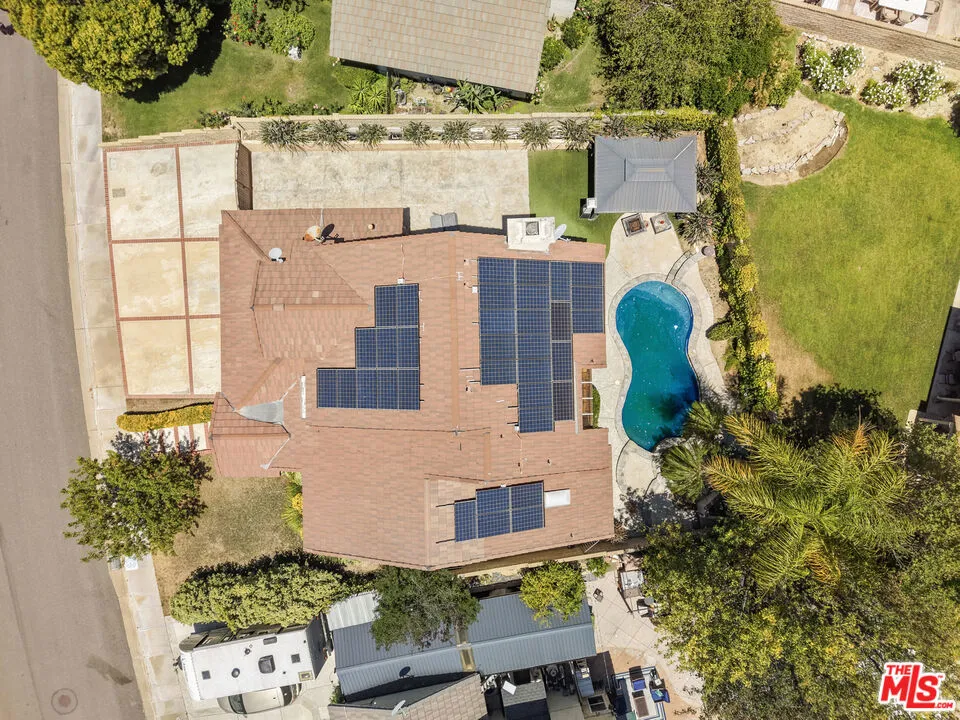 28674 Kathleen Avenue Santa Clarita, CA 91390