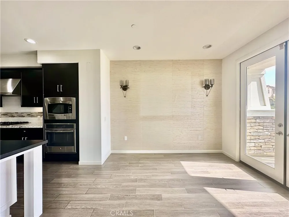 18670 Clubhouse Drive Yorba Linda, CA 92886