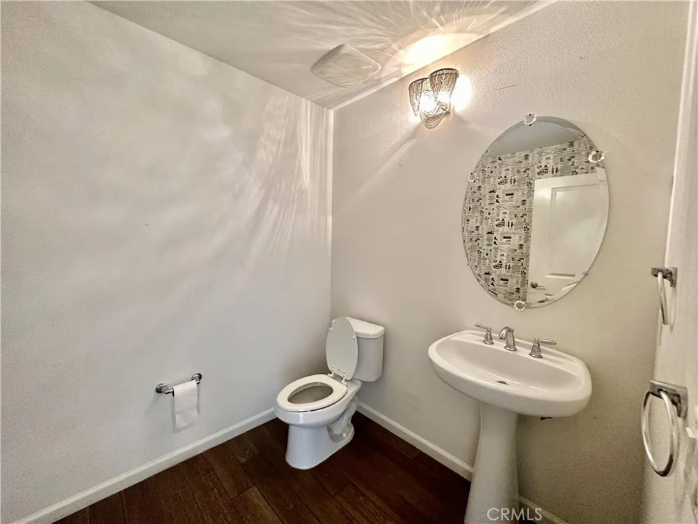 18670 Clubhouse Drive Yorba Linda, CA 92886