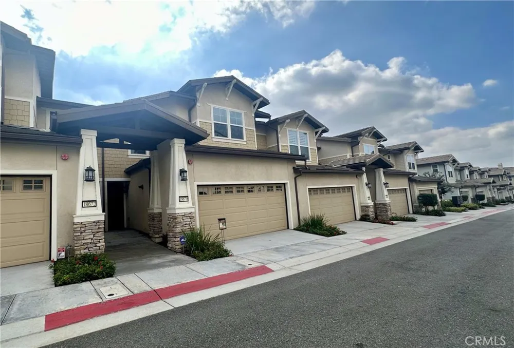 18670 Clubhouse Drive Yorba Linda, CA 92886