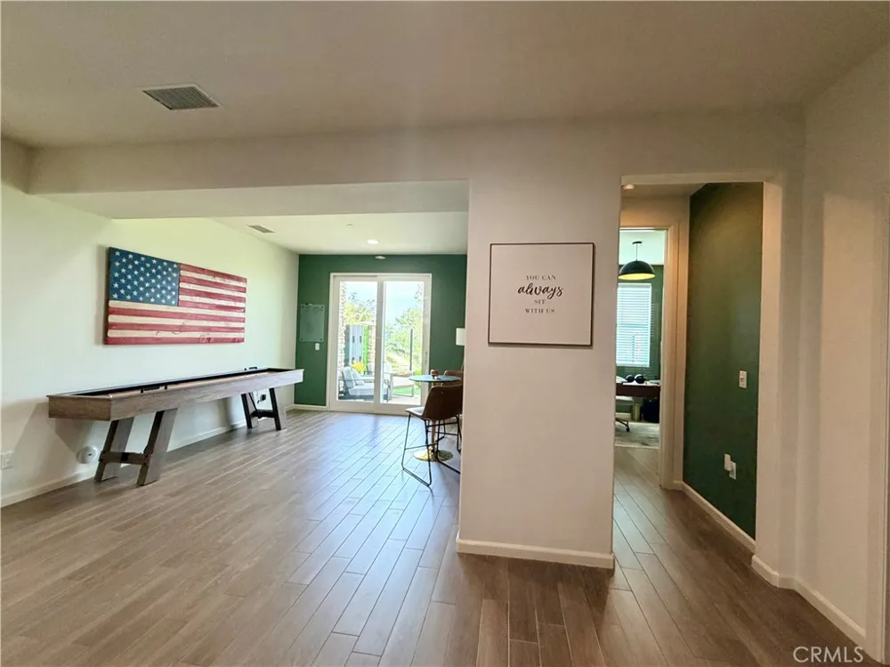 18670 Clubhouse Drive Yorba Linda, CA 92886