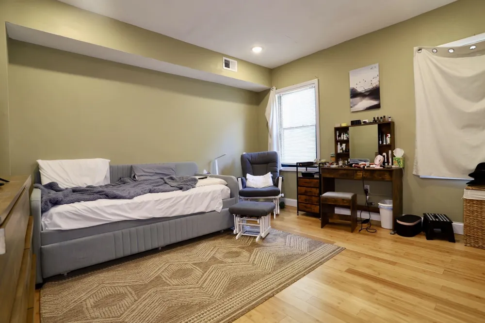 11A WEST 19TH ST Weehawken, NJ 07086