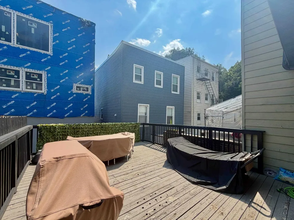 11A WEST 19TH ST Weehawken, NJ 07086