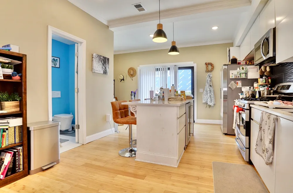 11A WEST 19TH ST Weehawken, NJ 07086