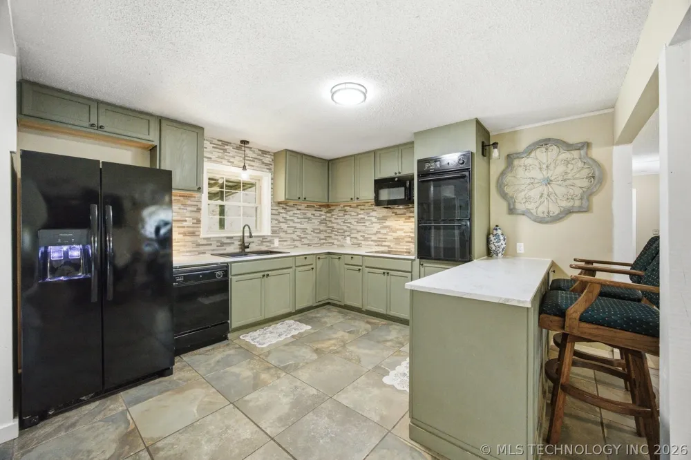 696 Hickory Street Atoka, OK 74525