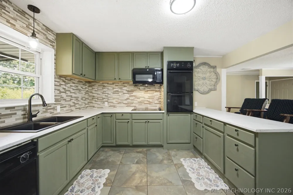 696 Hickory Street Atoka, OK 74525
