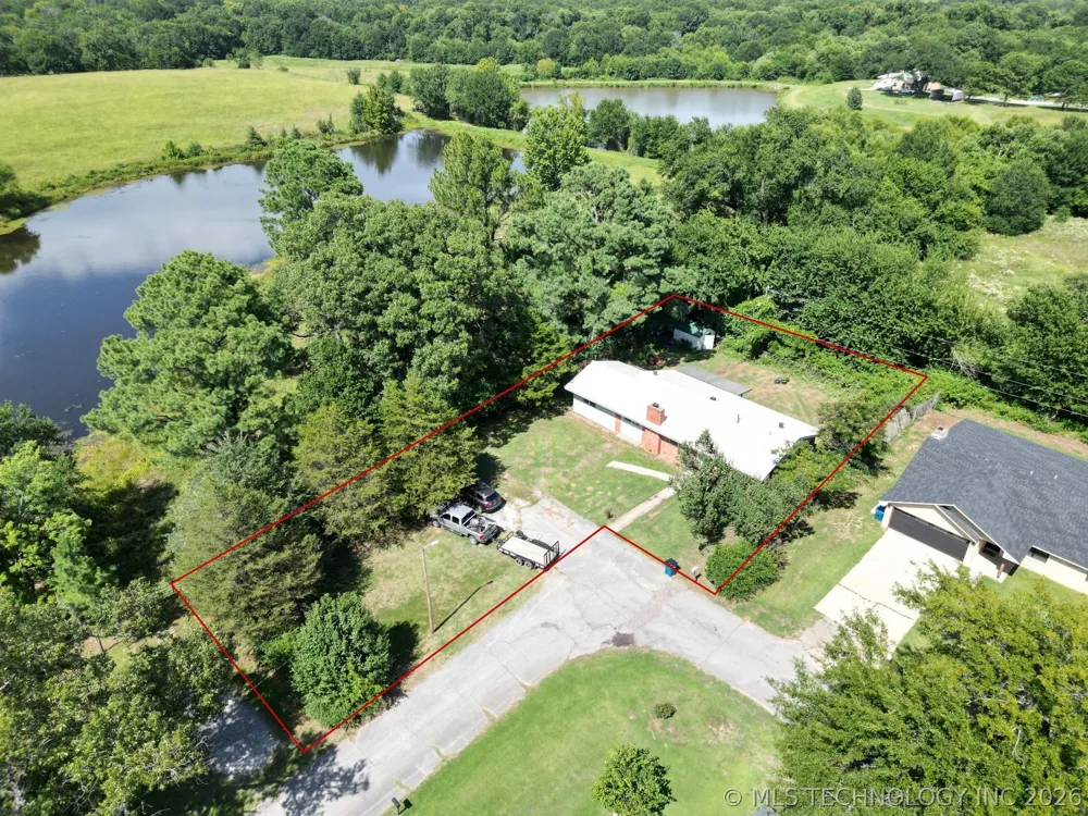 696 Hickory Street Atoka, OK 74525