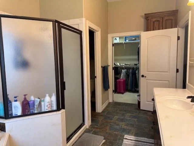 5475 County Road 348 Brazoria, TX 77422