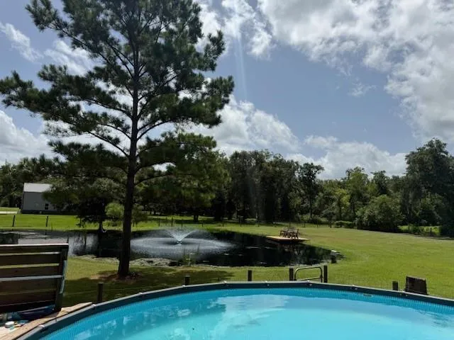 5475 County Road 348 Brazoria, TX 77422