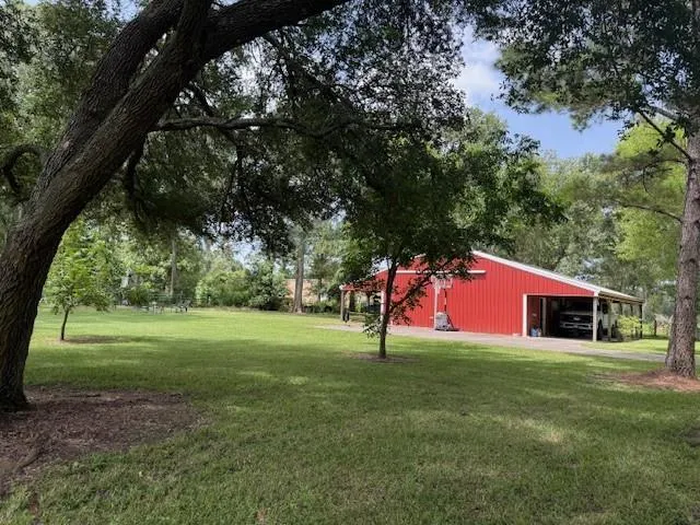 5475 County Road 348 Brazoria, TX 77422