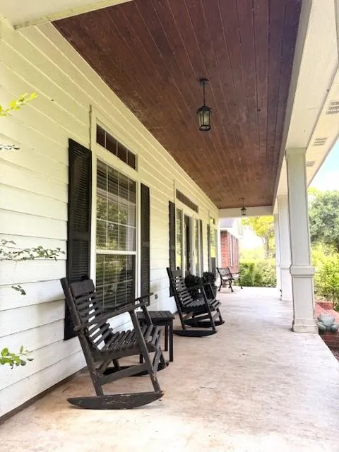 5475 County Road 348 Brazoria, TX 77422