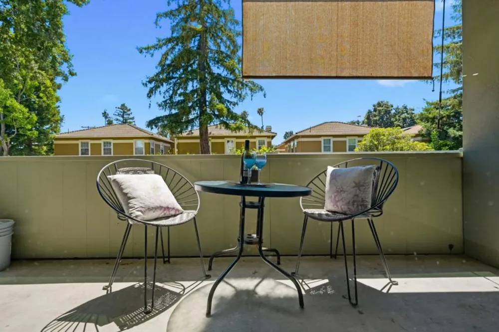 1458 Hudson Street #116 Redwood City, CA 94061