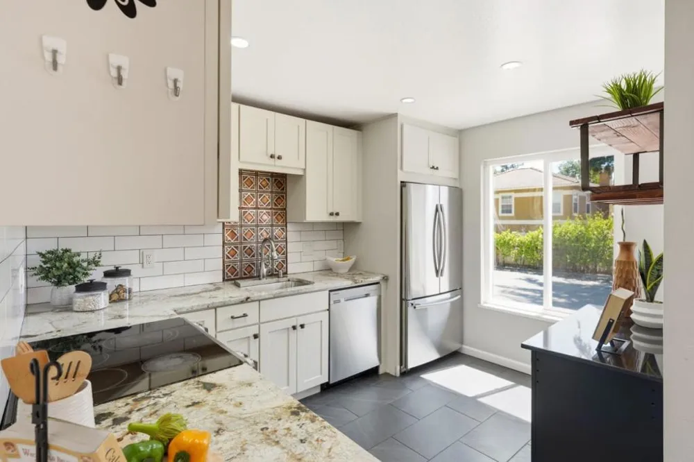 1458 Hudson Street #116 Redwood City, CA 94061