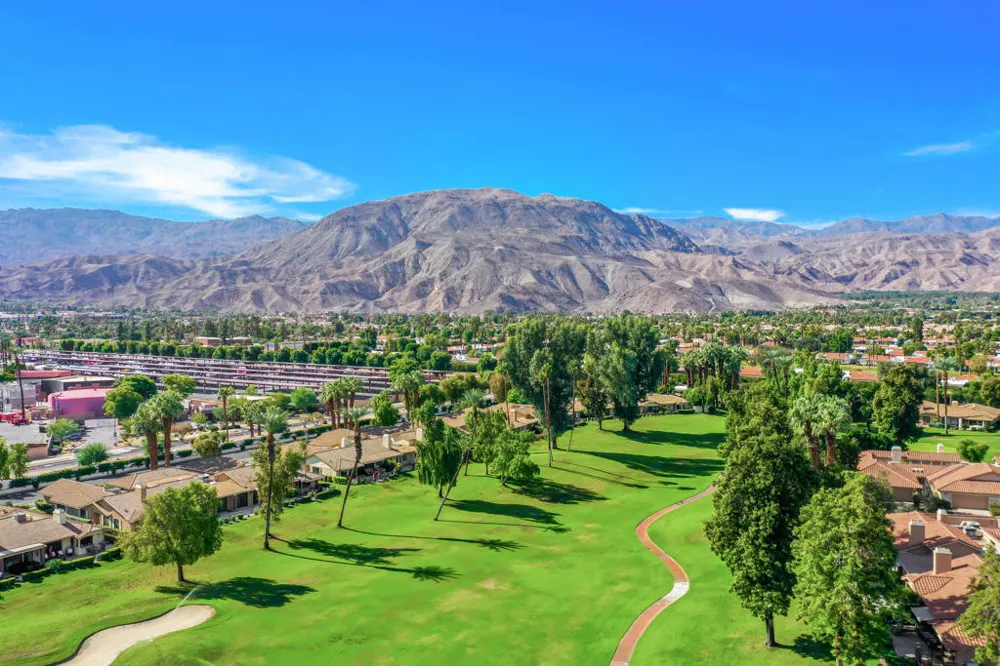 175 Gran Via Palm Desert, CA 92260