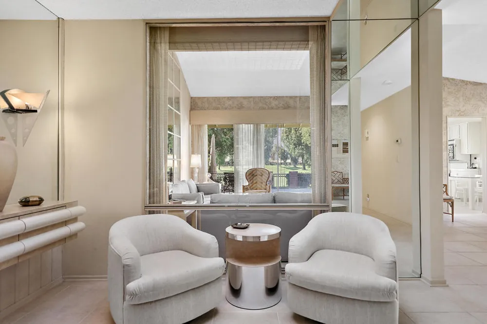 175 Gran Via Palm Desert, CA 92260