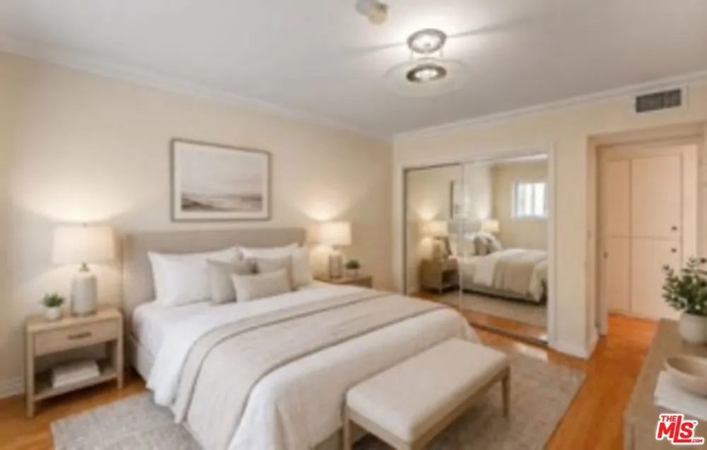 6225 Coldwater Canyon Avenue #112 North Hollywood, CA 91606