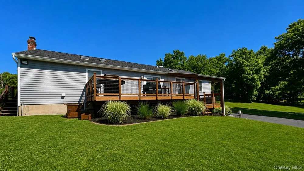 40 Carter Road New Hampton, NY 10958