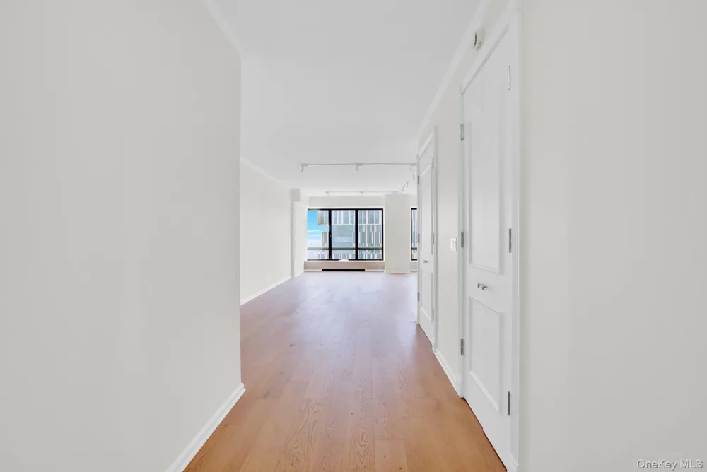 530 E 76th Street #34/35 New York (Manhattan), NY 10021